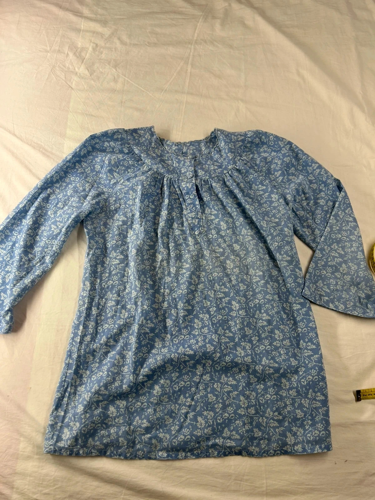 Blouse à manches longues imprimé vintage bleu et blanc